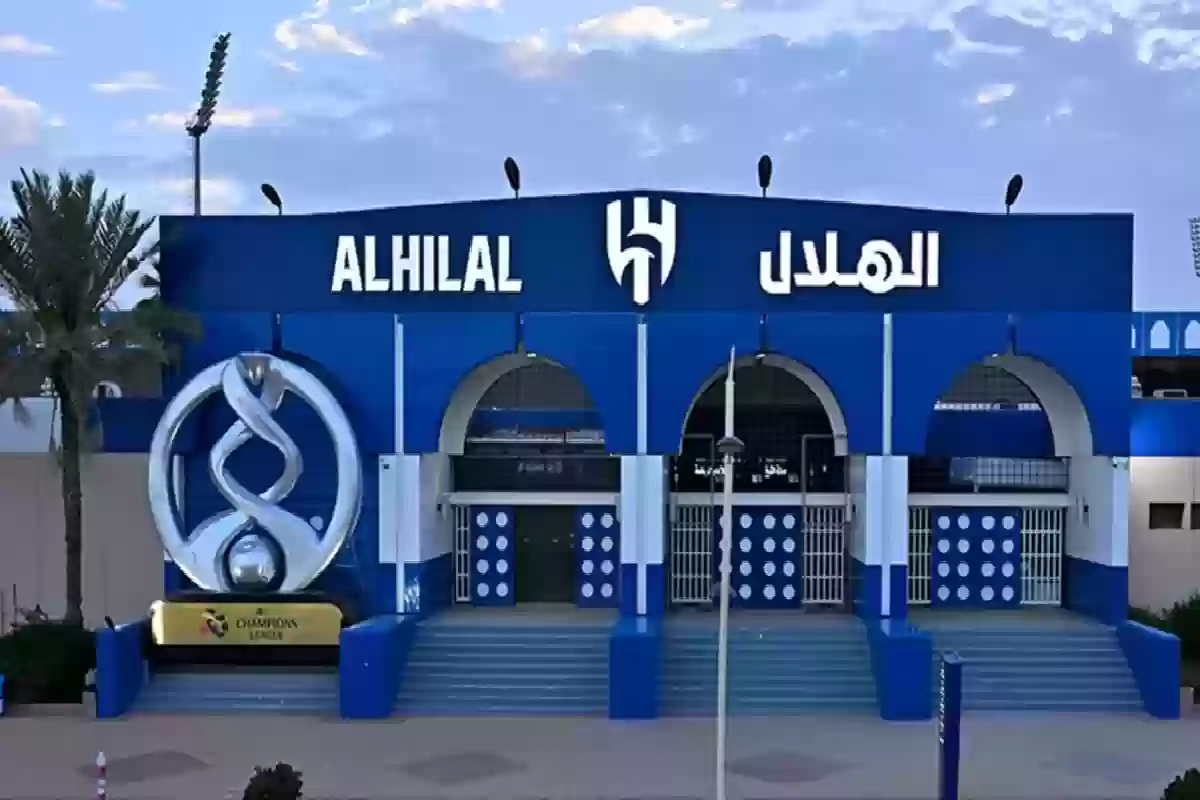 التاريخ في مهب الريح .. كالزادا يصدم جمهور الهلال بقرار صاعق جديد.