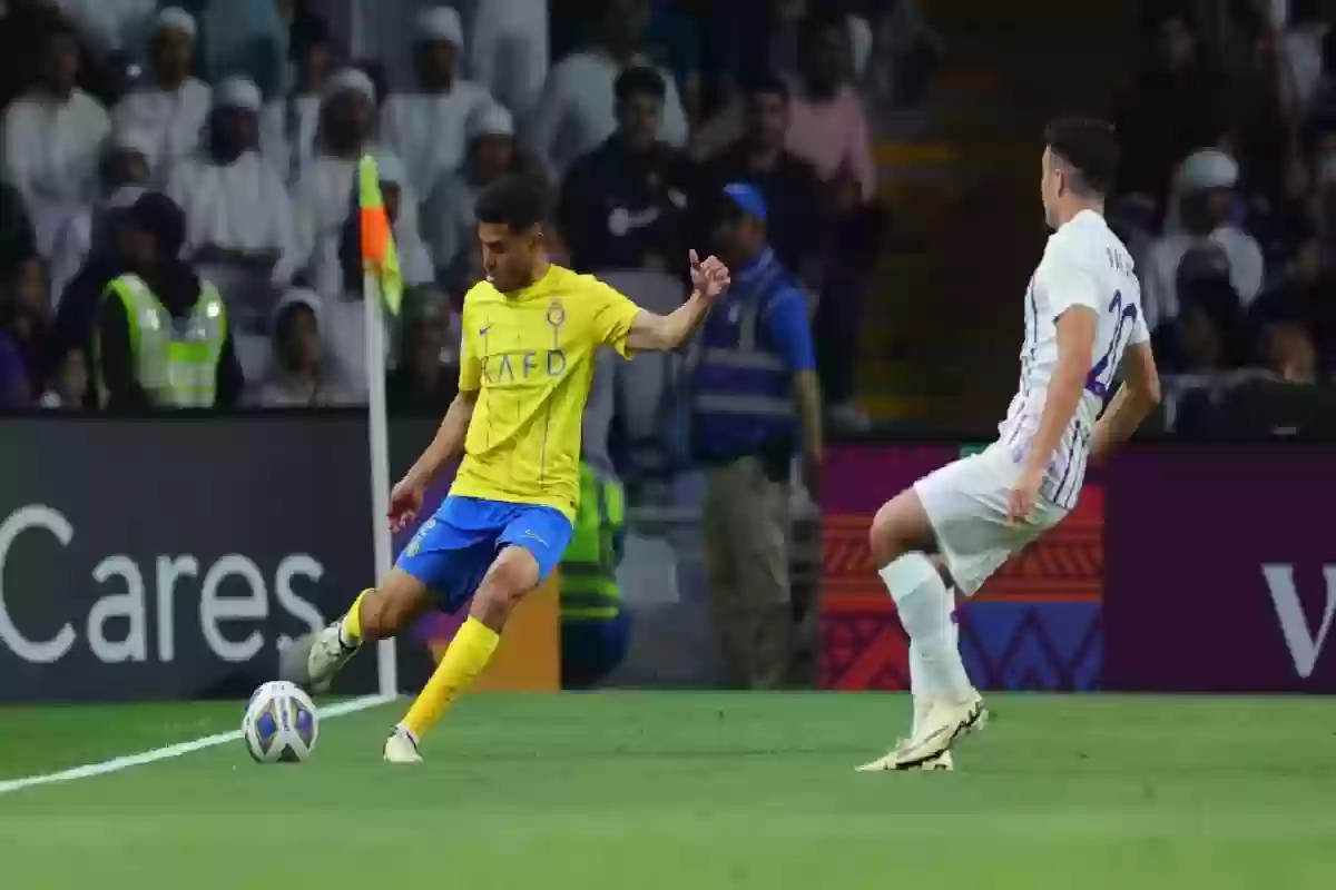 الظهير الطائر يورط الأخضر قبل التصفيات .. تقرير طبي يصدم النصر. 